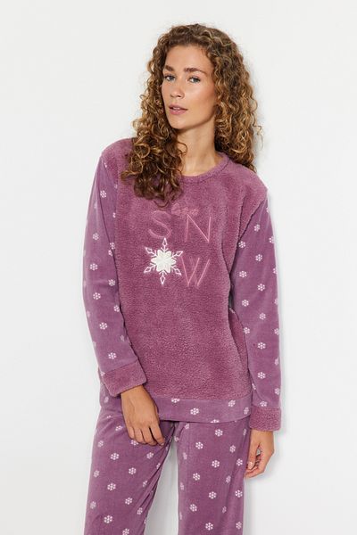 Trendyol Collection Wellsoft Dried Rose Slogan Winter Sleepwear Set - Thmaw24Pt00171