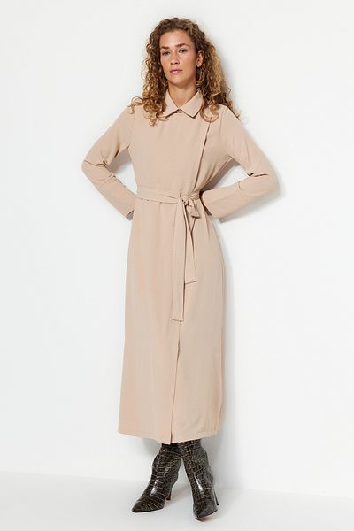 Trendyol Modest Φόρεμα Aerobin Maxi υφαντό σε ανοιχτό μπεζ ζώνη TCTAW24EB00070