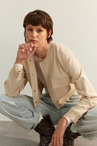 Trendyol Collection Béžový kabát Bomber Jacket TWOAW24MO00291