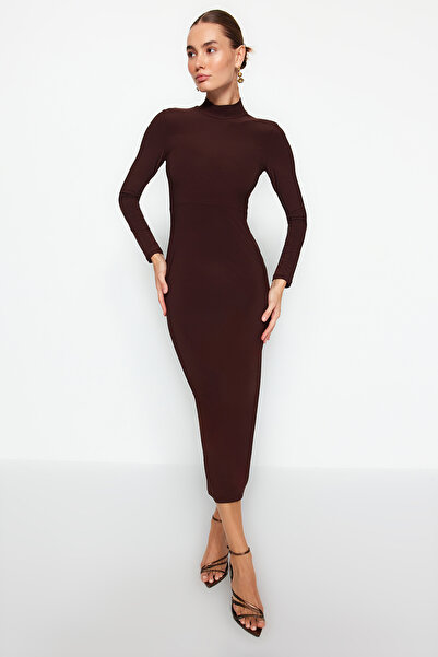Trendyol Collection Καφέ όρθιο γιακά Εφαρμοσμένο/Εφαρμοσμένο Maxi Ευέλικτο Πλεκτό Μολύβι Φόρεμα TWOAW24EL00614