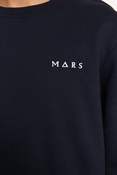 Trendyol Collection Sötétkék normál szabású, hímzett, kötött pizsama szett TMNAW24PT00040