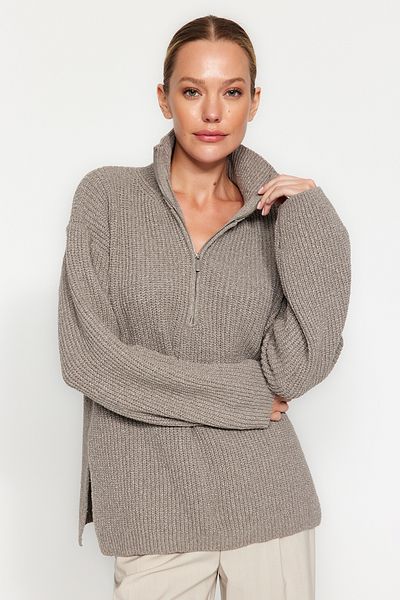 Trendyol Collection Nerz Mehr nachhaltiger Strickpullover mit weitem Schnitt TWOAW24KZ01119