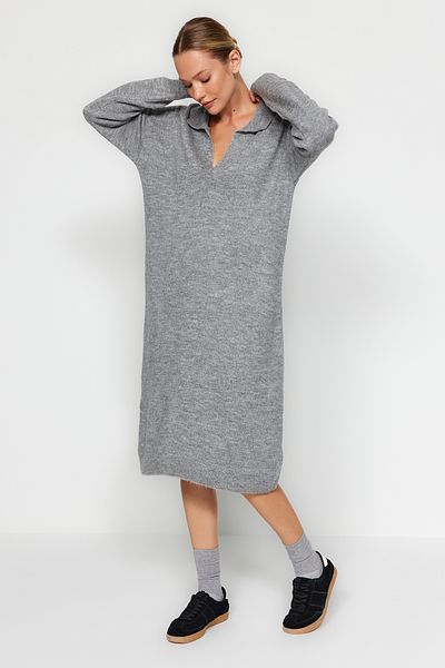 Trendyol Collection Gray Knitwear Midi Dress - Soft Texture, More Sustainable TWOAW24EL00520