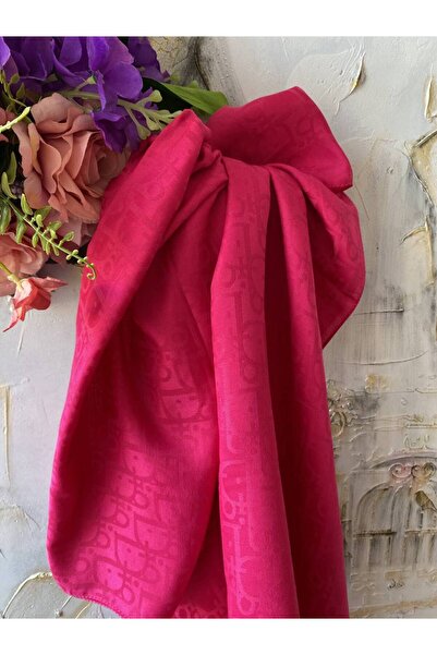 Nilbutik Kadın Tesettür İpeksi Parlak Jakar D Desen Şal