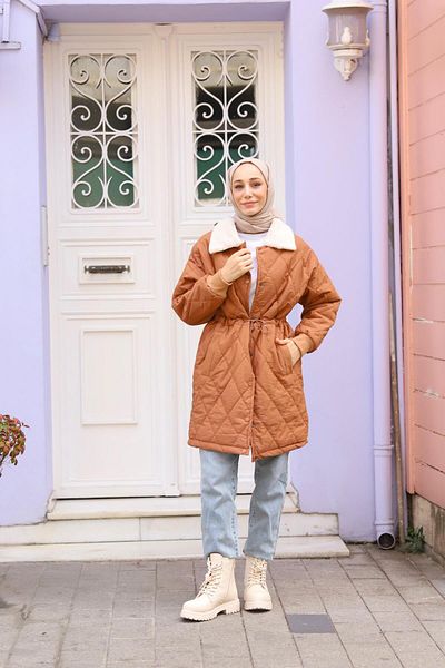 lurex moda Ватирано яке с ромбовидна връзка на талията на яката