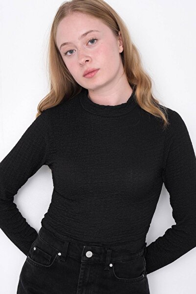 Addax High Collar Textured Crop Blouse B15246-t9