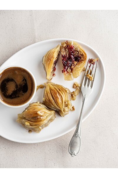 Babazade 0.5 Kg Frambuazlı Cevizli Midye Baklava