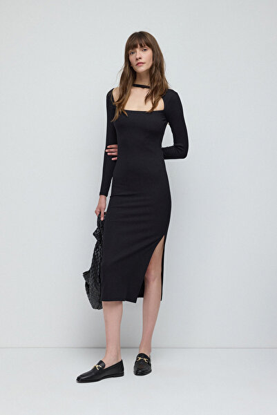 No Matter What Dress - Slit Detail