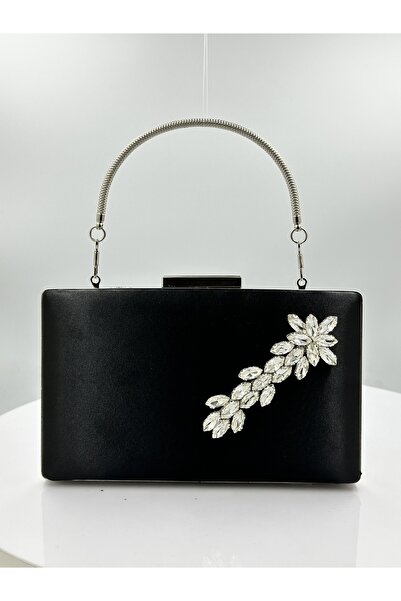 Biçanta Geantă elegantă neagră din material satin cu carcasă argintie și piet...