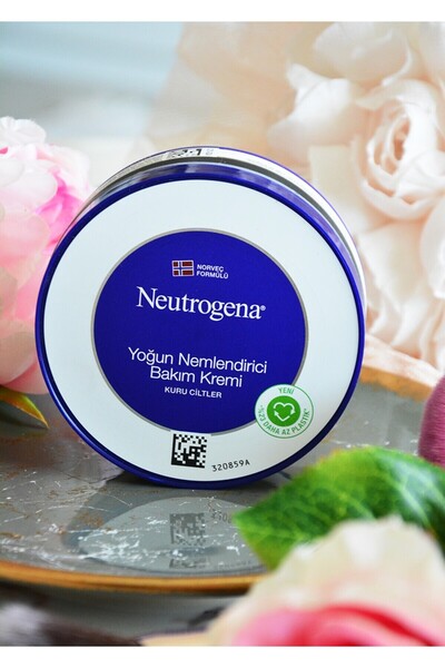 Neutrogena Yoğun Nemlendirici Bakım Kremi 200ml