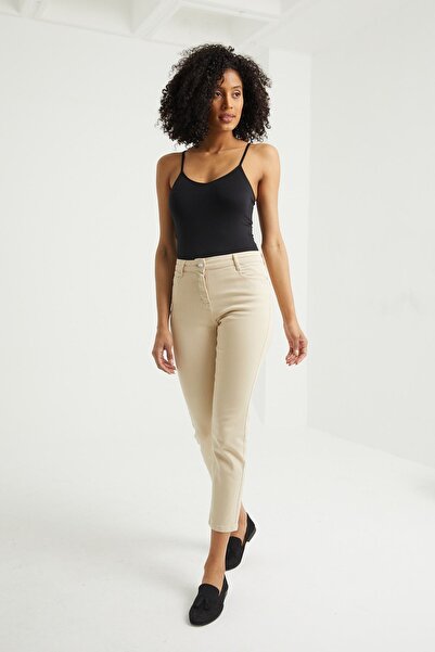 BOSHETTI Essentials Krem Yüksek Bel Mom Comfort Slim Fit Jeans