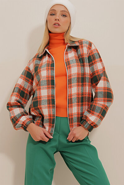 Trend Alaçatı Stili Women's Orange Patterned Zippered Elastic Waist Seasonal Bomber Jacket ALC-X10775