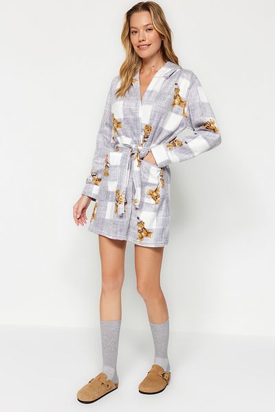 Trendyol Collection Winter Gray Fleece Knitted Dressing Gown - Belted, Plaid Print, Teddy Bear Pocket and Hood Detail Thmaw24Sb00014