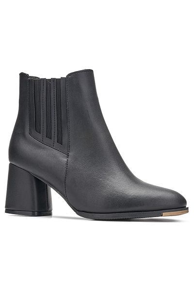 İmerShoes Μαύρες καθημερινές γυναικείες μπότες - Χοντρό τακούνι, φερμουάρ και αντιολισθητική σόλα με γούνινη επένδυση 2407