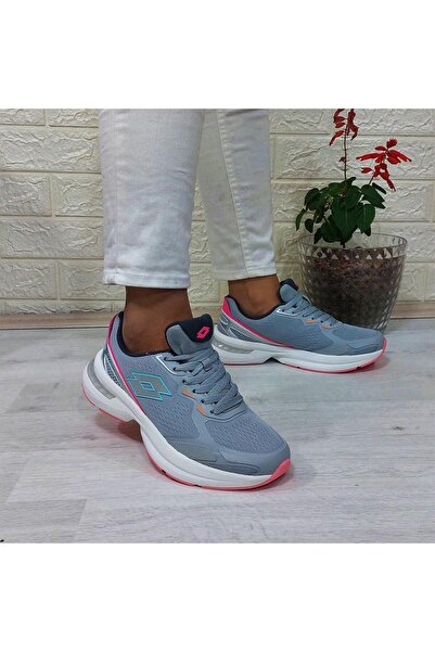 Lotto Charlıson Gri-Pembe Hafızalı İç Taban Spor Ayakkabı