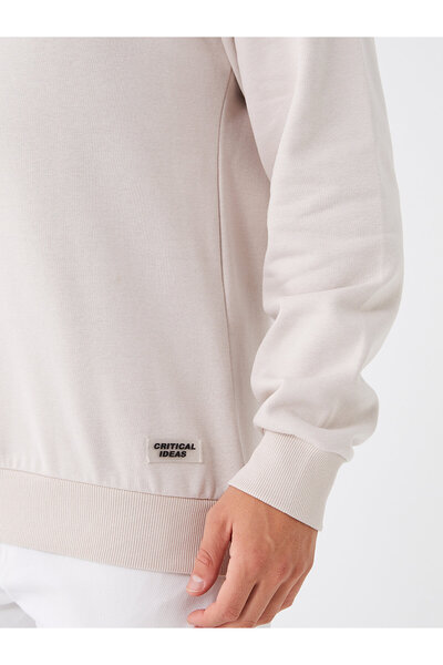 LC Waikiki Ανδρικό μακρυμάνικο μπλουζάκι με λαιμόκοψη Oversize