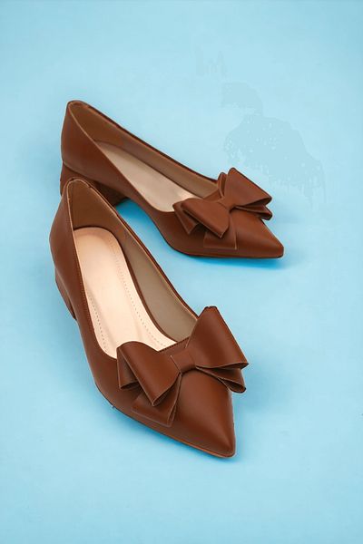 DURUNUN BUTİĞİ Pantofi cu toc cu vârf ascuțit Rena Tan Bow (4 cm).