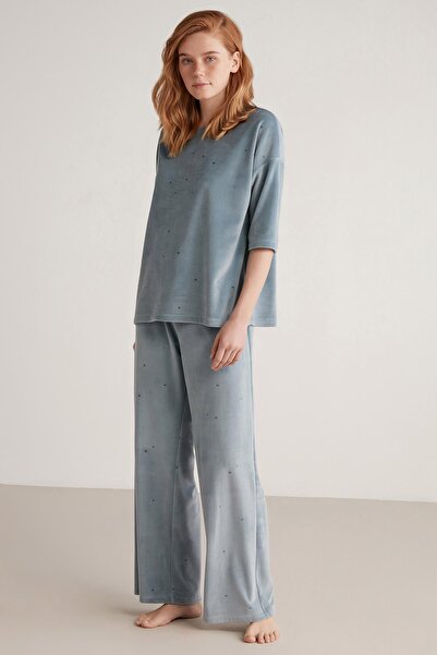 Catherine's Soft textured pajama set