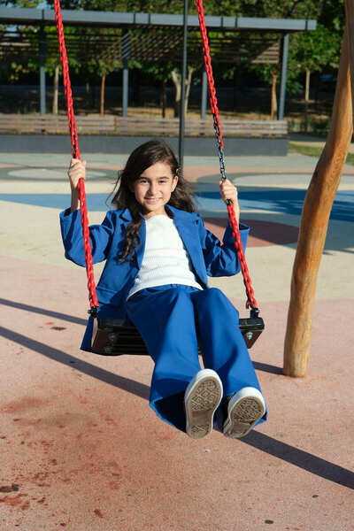 Babykokko Set triplu blezer cu pantaloni largi și crochet alb