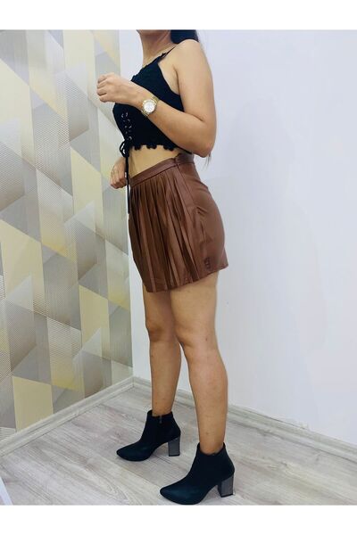 SUSEEMODA Önü Pileli Deri Şort Etek