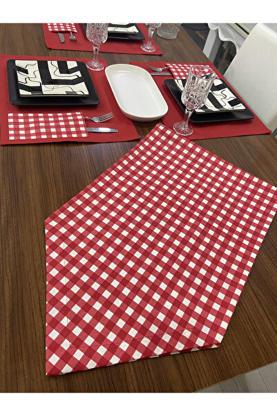 Zeren Home Стійкий до рідини та плям набір сервірувальних приборів у клітинку для 4 осіб