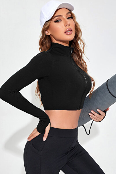 Imoda Kadın Siyah Uzun Kol Fermuarlı Parmak Geçme Detaylı Dik Yaka Crop Top Bluz
