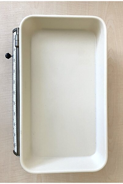 SANAT TACİRİ VİNTAGE METAL BEBEK TERAZİSİ SAĞLIK OCAKLARINDA OLAN TERAZİDİR