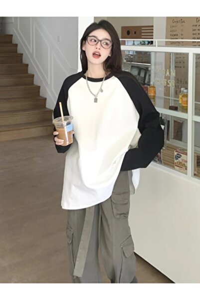 Köstebek Black Raglan Sleeve White Basic Casual (Unisex) Sweatshirt