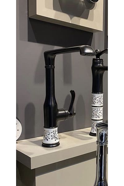 İSAOĞLU YAPI Kitchen Faucet Black Sink Tap Vintage Design Kitchen Faucet Embroidered