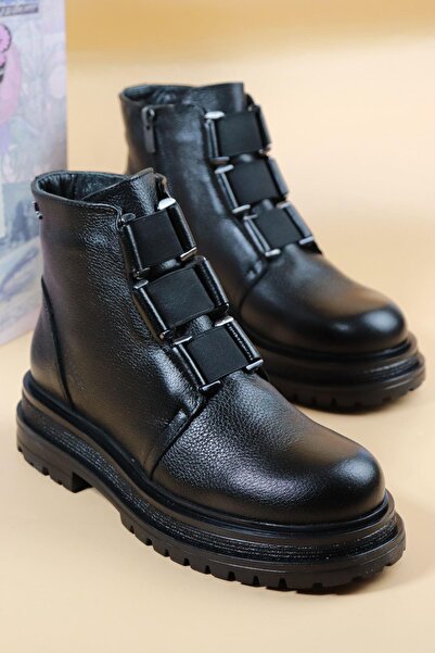 Venüs - 2152102 Siyah Önü Tokalı Hakiki Deri Kadın Bot