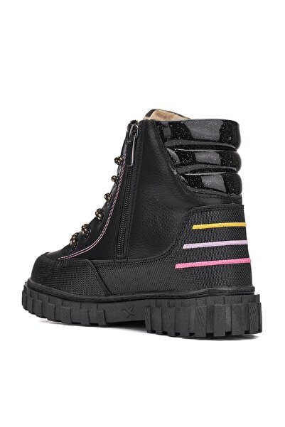 Genel Markalar KIZ ÇOCUK BOT