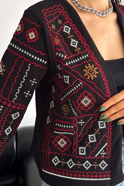 FEMELLE Vollständig bestickte Bohemian-Jacke für Damen