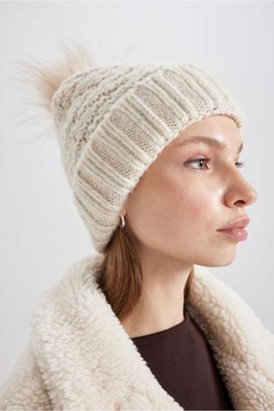 DeFacto Std Women's Knitwear Beret - Pompom, Classic Y1089Az23Wn