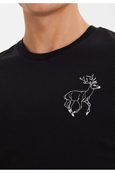 WESTMARK LONDON Μαύρο ανδρικό μπλουζάκι από βαμβακερό λαιμόκοψη με τύπωμα WMEMBROIDERY DEER