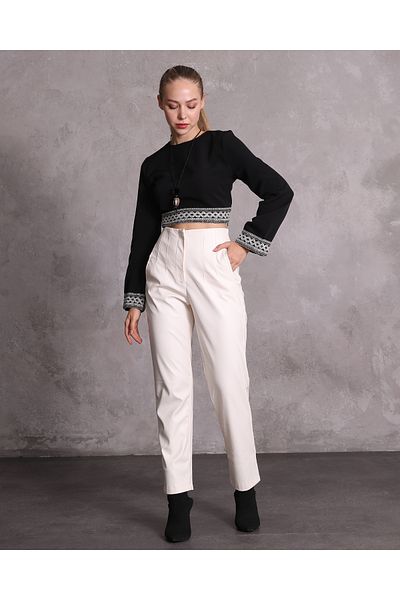 1Moda1Tarz Γυναικείο παντελόνι καρότο από συνθετικό δέρμα με λευκή ραφή με λεπτομέρεια