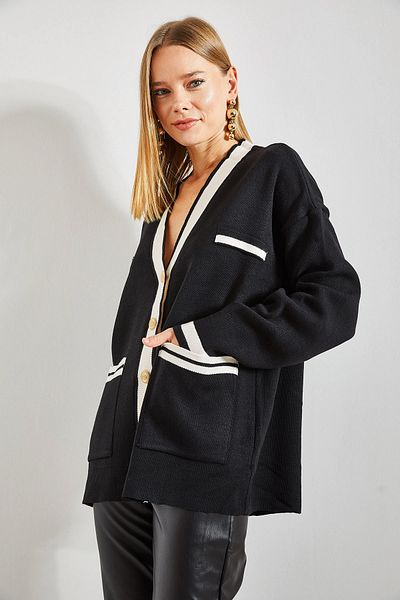 Bianco Lucci Women's Double Pocket Striped Buttoned Oversize Cardigan