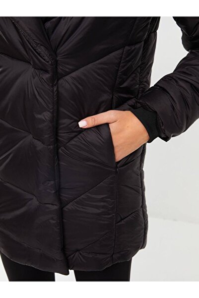 1Moda1Tarz Women's Black Hooded Zipper and Snap Closure Detail Puffer Coat