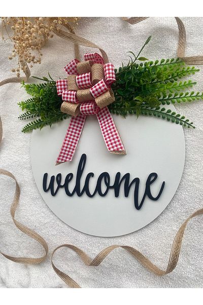 HOBİ55 Στολίδι πόρτας Welcome White Gift Leafed 2023-1 με κόκκινη κορδέλα