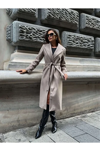 Elif Özbey Butik Deluxe Coat with Mink Belt