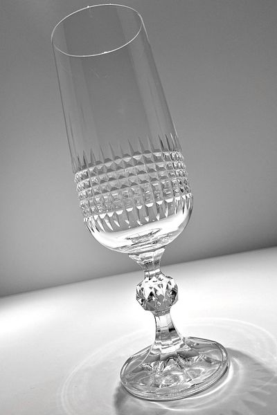 Bohemia مجموعة Sterna Crystal مكونة من 6 أكواب مياه عتيقة وزجاج شمبانيا - جانب قهوة 180 سم مكعب
