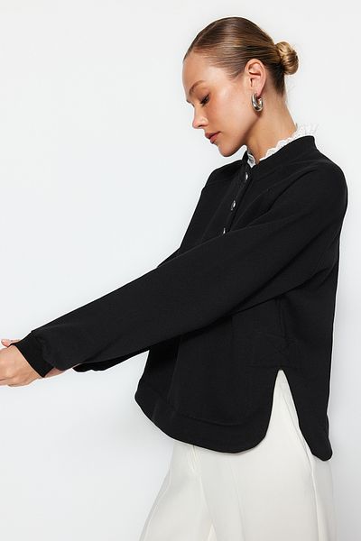 Trendyol Collection Черен дебел вътрешен полар с яка и детайлен плетен суитшърт с копчета с нормална/нормална кройка TWOAW24SW00186