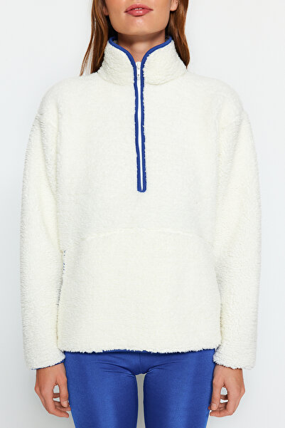 Trendyol Collection Weißes Plüsch-Strick-Sport-Sweatshirt THMAW23SW00021