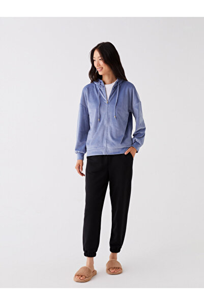 LC Waikiki Sametové dámské pyžamo s kapucí a dlouhým rukávem