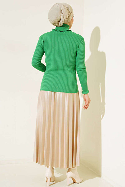 benguen 5016 Turtleneck Knitwear with Frilled Neck and Sleeves Bady Green