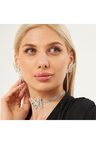 Flaner Paris Aksesuar Elegant Necklace and Earring Set with Butterfly Detail