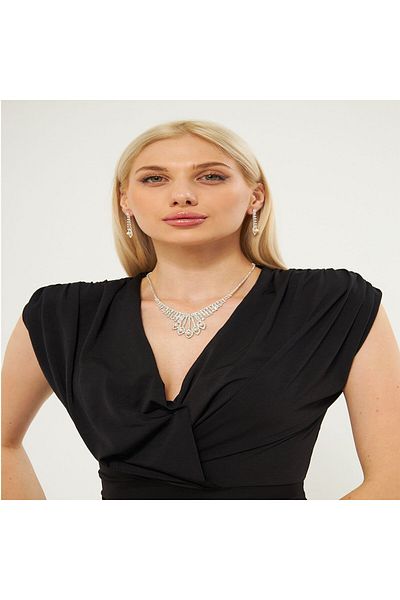 Flaner Paris Aksesuar Pearl stone choker necklace and earring set