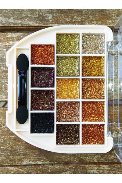 MONİCATİME Glitter Eyeshadow Palette - PK 14 Pieces, No 01 Model