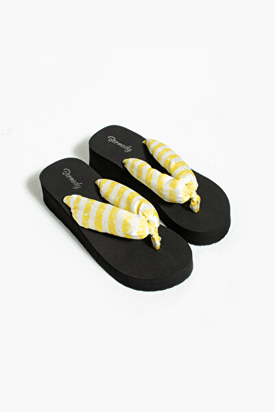 Bermody Bella Platform Sarı Şifon Puf Kumaş Parmak Arası Acıtmaz Plaj Terliği