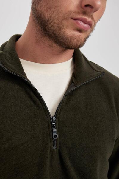 DeFacto Regular Fit Dik Yaka Polar Sweatshirt
