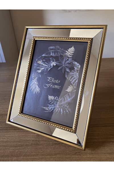 BELLARTE Altın Renk Çerçeveli Aynalı Şık Tasarımlı Fotoğraf Çerçevesi 18x24